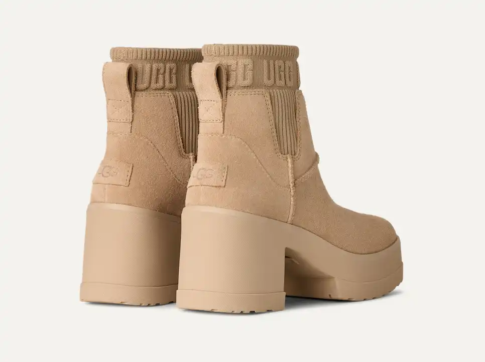 Moxy Chelsea